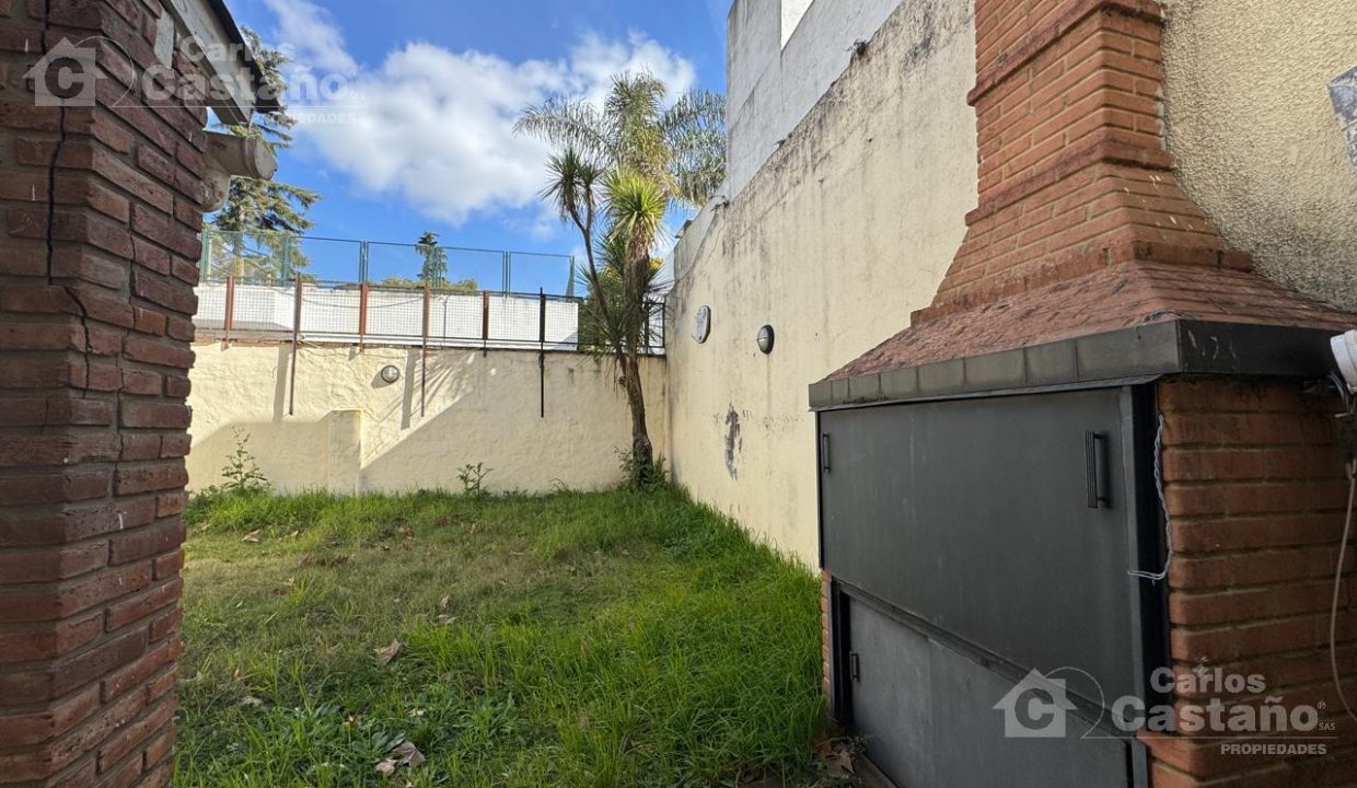 7183319_18511110558999691033414596755440110091524402256903212007023345855111472849900