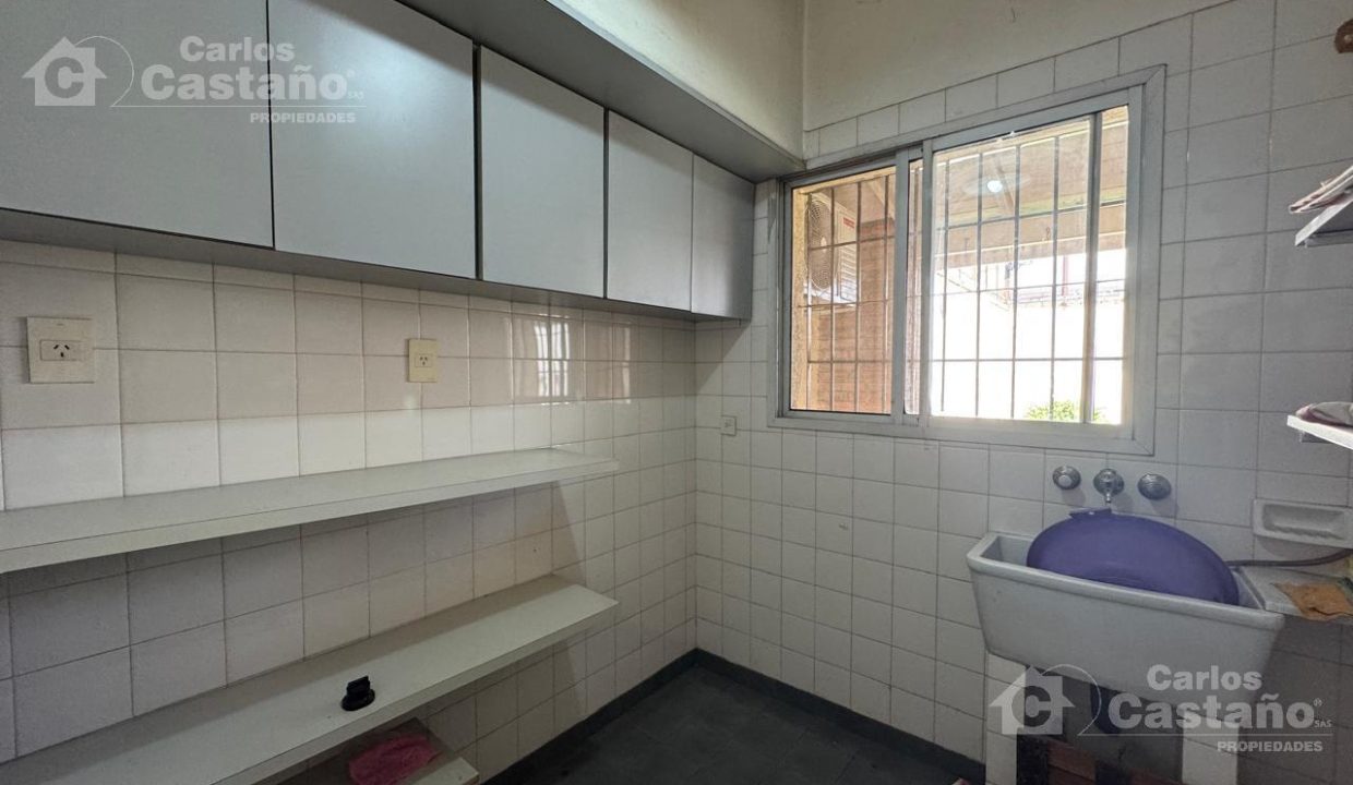 7183319_56674360747211745467813939641672840100304601319802473461591992504272906217666