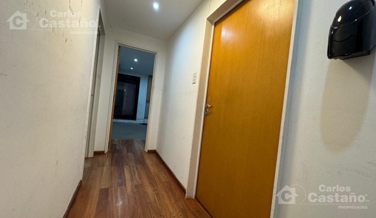 7183642_74196899857660364947499751278906433519078884435062200893397572854147997533622