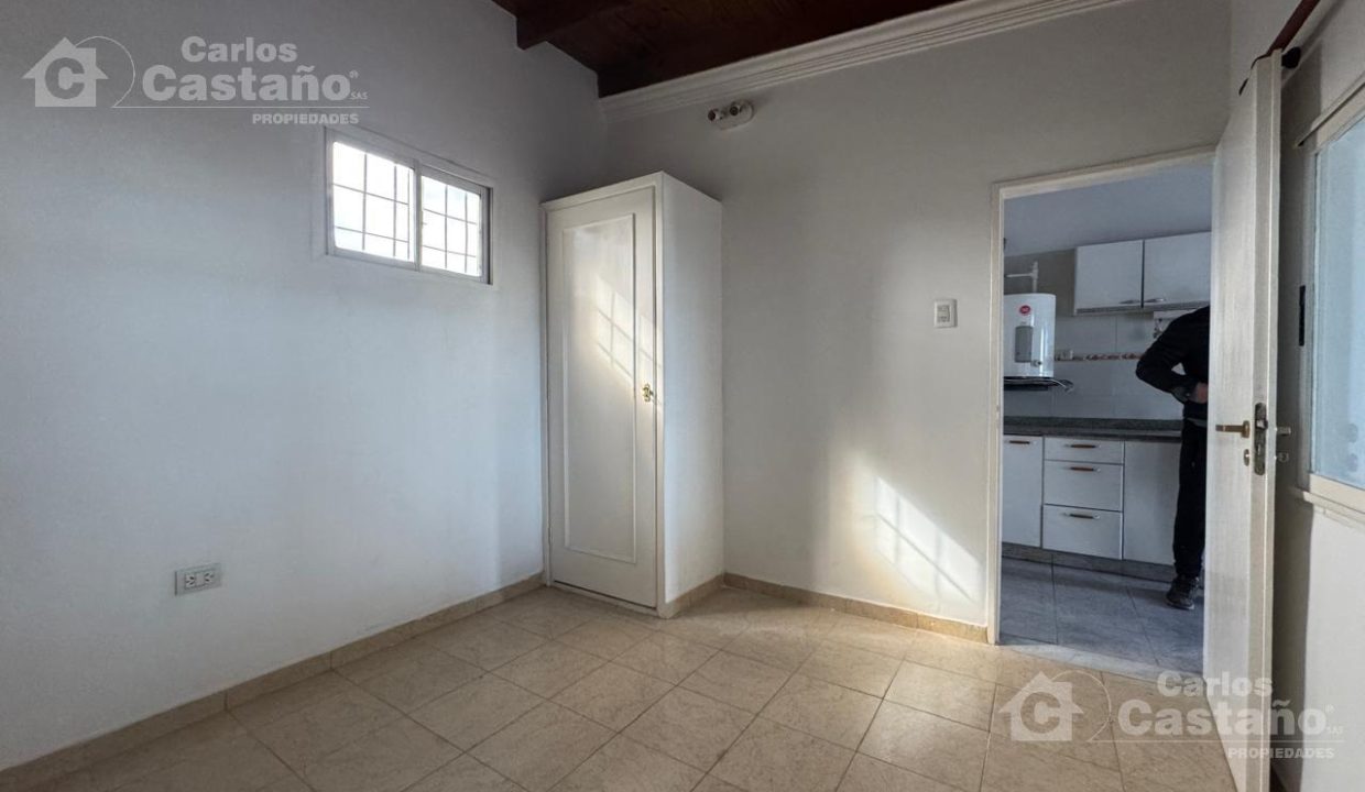 7189659_51647915019225431926424311410343844573962276734451552912246121016056538792439