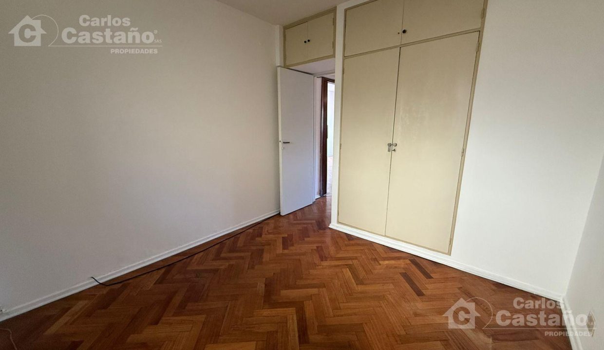 7201087_42376192569381514611766528196764174016893228081378942160766289720238686533242