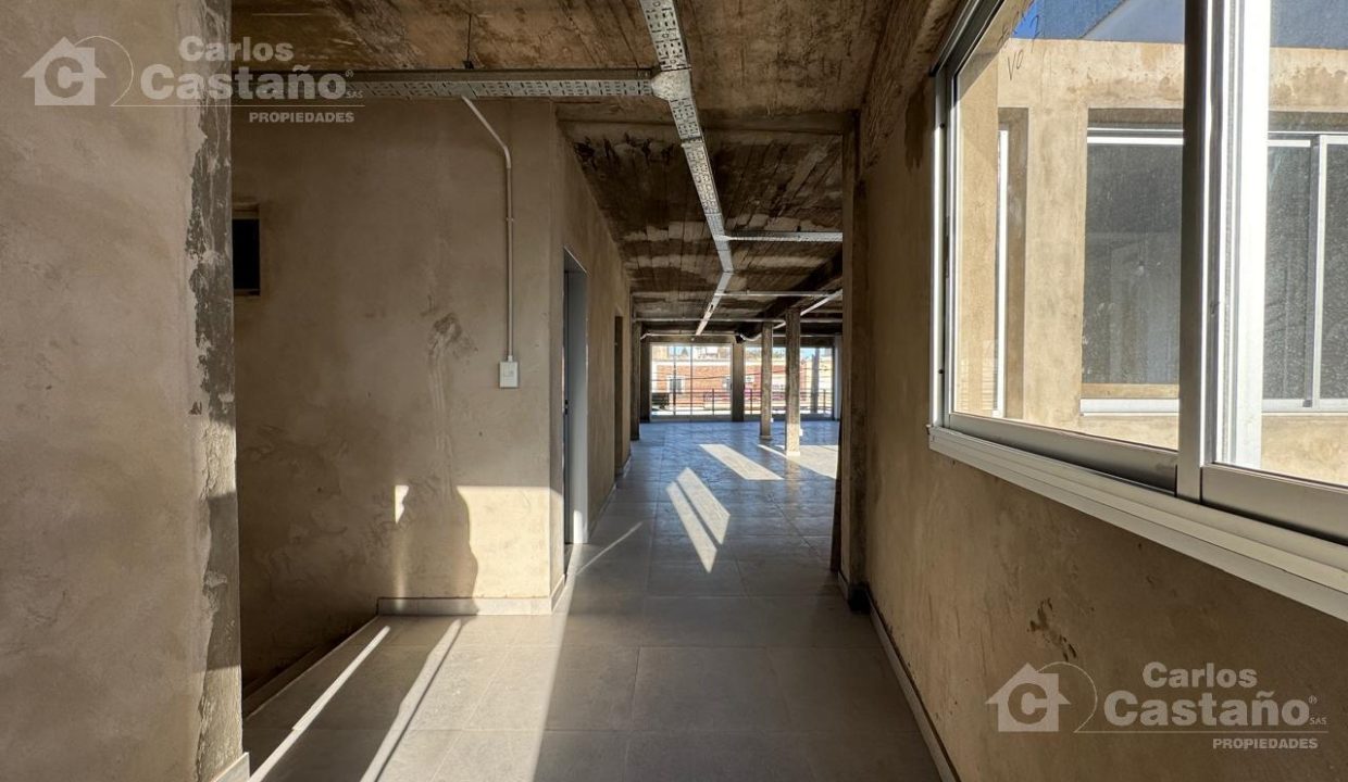 7203320_75368920867497855332975959907465289789235557010881788257071177615222756926841