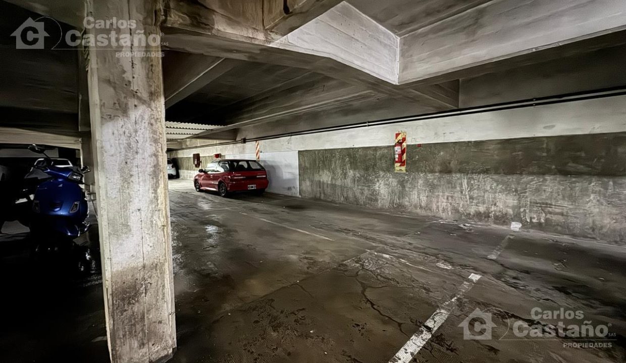 7209760_68621328391943079234779827635278013644786643885010969364242436798078448043190