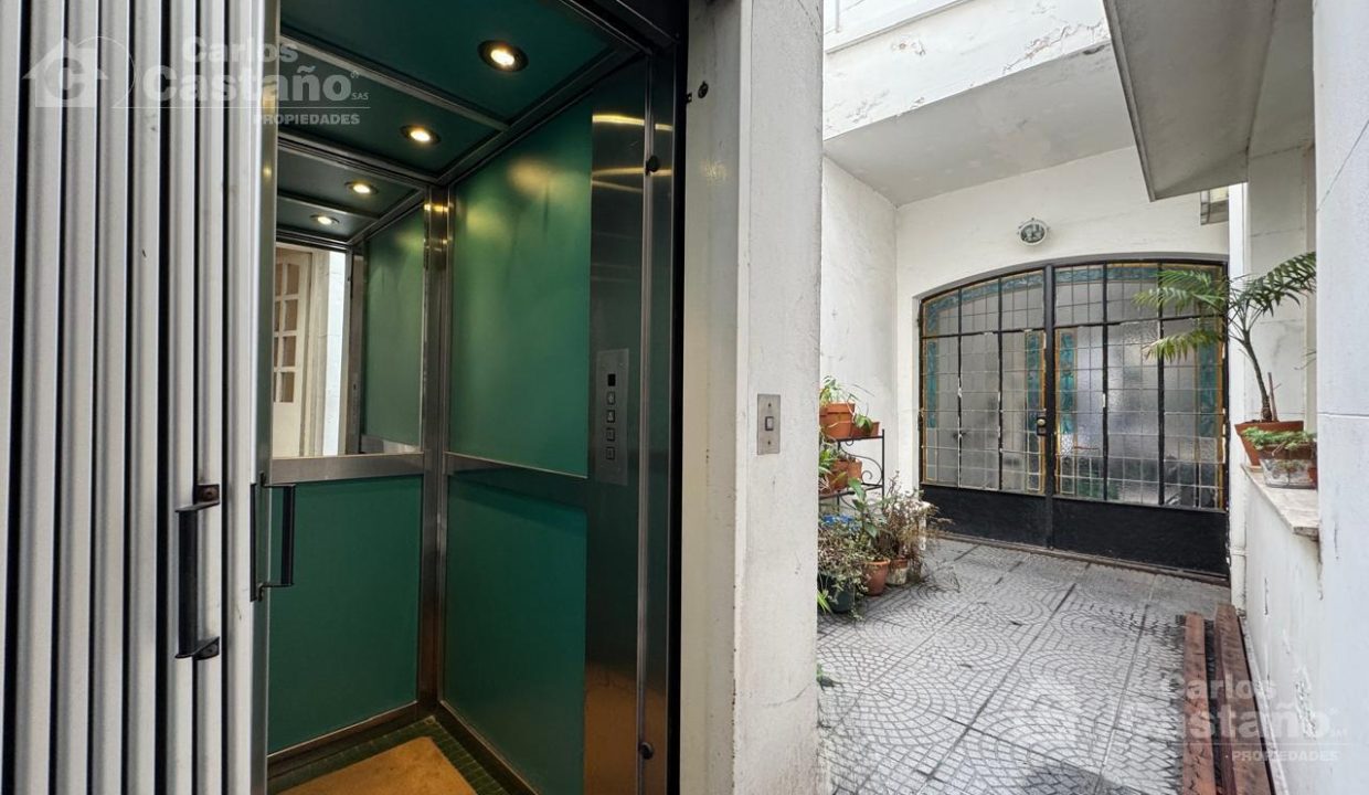 7212034_100838860676642948185970975894926467703372235143733985433247678696869220742341