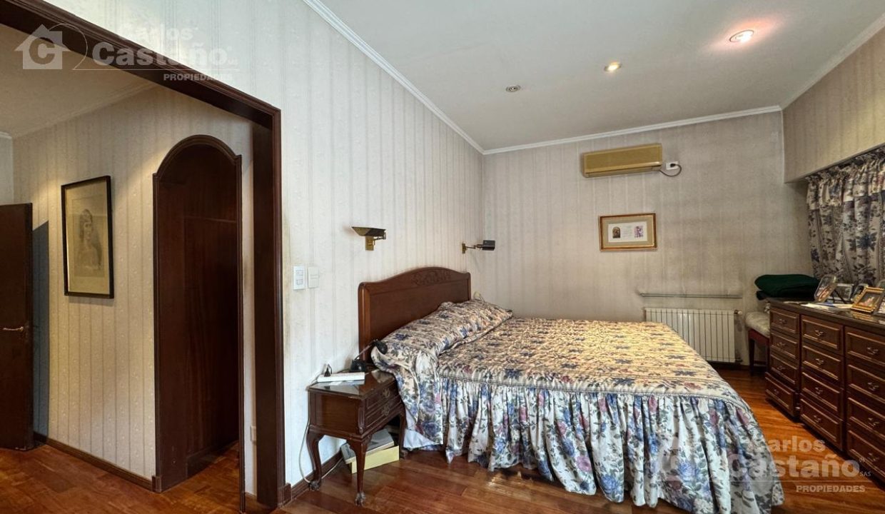 7212034_55141632522496813757182316382629660058018425291503788425852525716866796629716