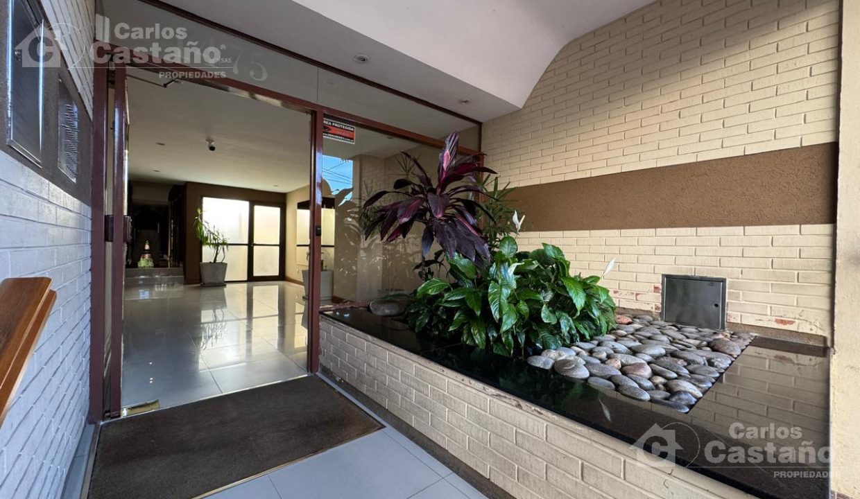 7212230_106114442900503269440615112786780741732678459716871040731410415409667150315796