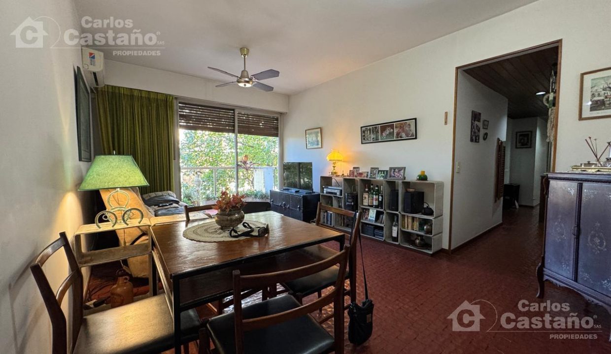 7212230_57183752689082902080945520174686970562194295603924318654176831390588682942104