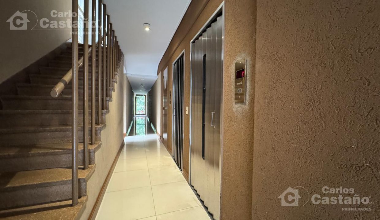 7212230_96412455804993018275981424789018749076131200272795381793780370715104940699736