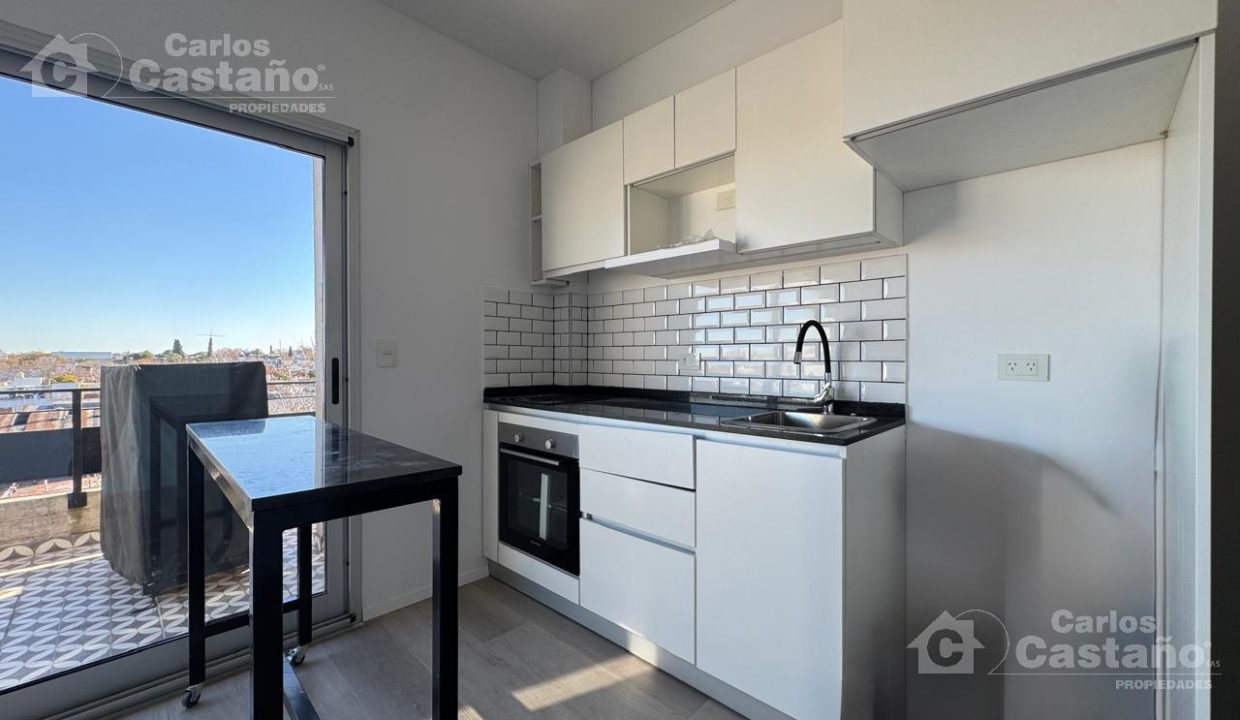 7216097_49581061700745850021118020782428896963583124181267344468295975647533688697757