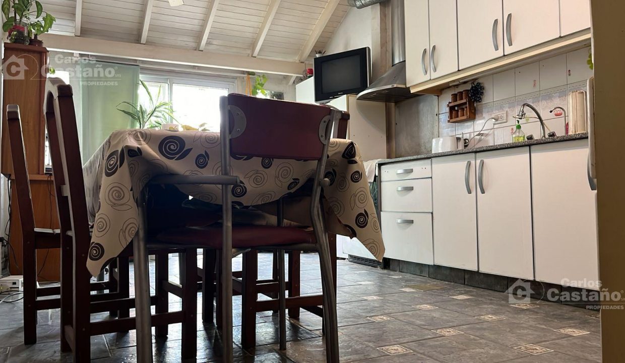 7221468_12772927237269247979103688523969529522314055704990435151329134106683482785426