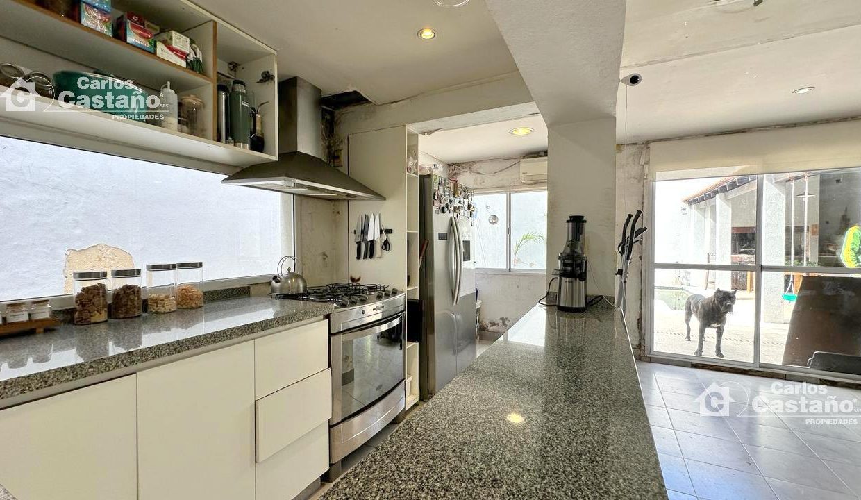 7225322_5221252964743849051602718500376445298698479695086780380190536394796748729187