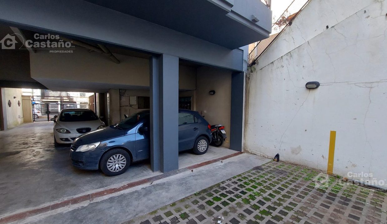 7229072_108993197770299189628198464920854884206692443413763783266853187536276804164174