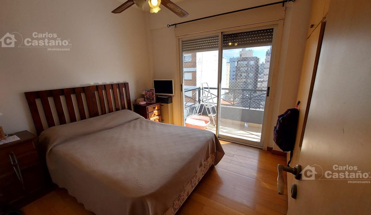 7229072_19183969991008318491687704052226947377244484643292449842712058917815247223992