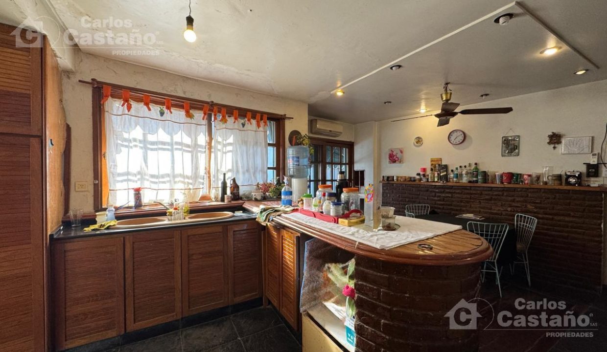 7231869_1722556749667414764170209766870326596235279132536121265223543385700282126245