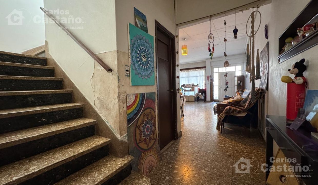 7231869_684042569658629775991866923534440759794394398426604345280204941364366039624