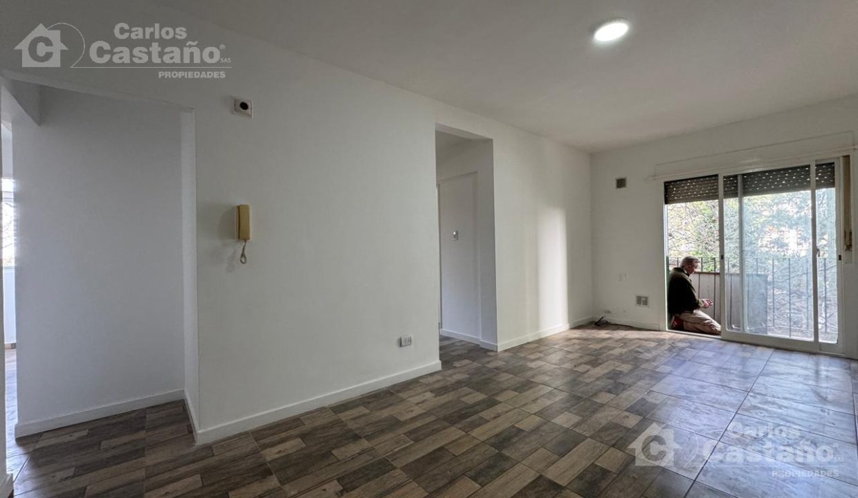 7248256_14125937490779704712522096376757659576566972768710848013696664297038437957766