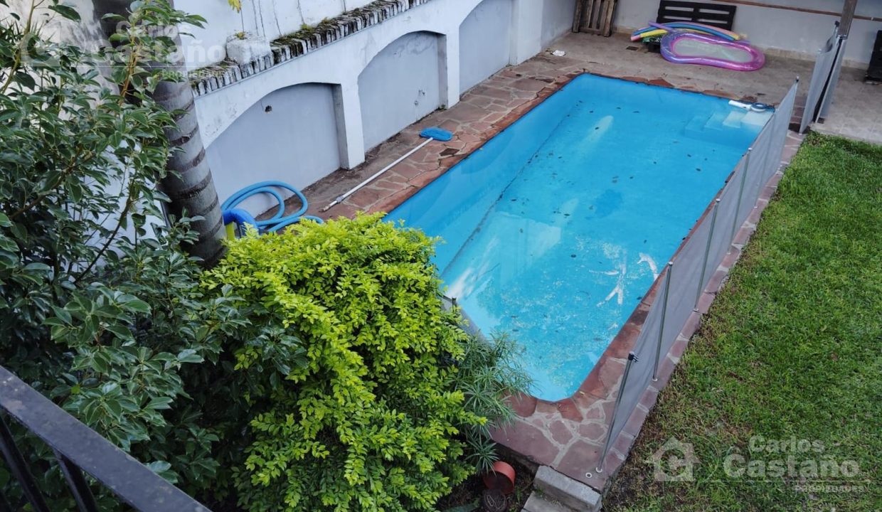 7261305_50111528975691671355910426570773490691656084436067051076079192421573347528983