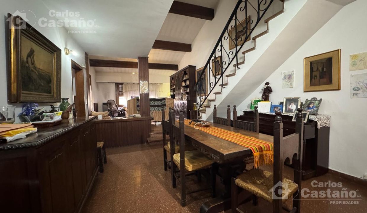 7298489_5160216418258252876535973875310231478575068623847524139785862831008882298370