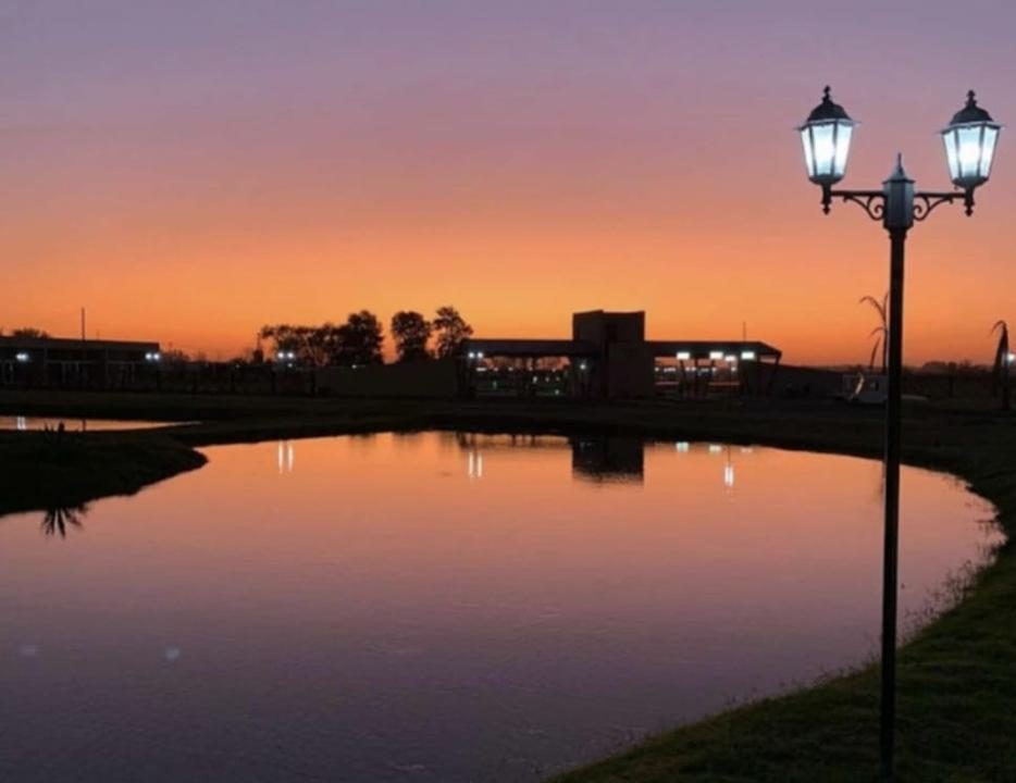 7300393_89660653850855257136130604266377453157476139561699300643686080128488591337859