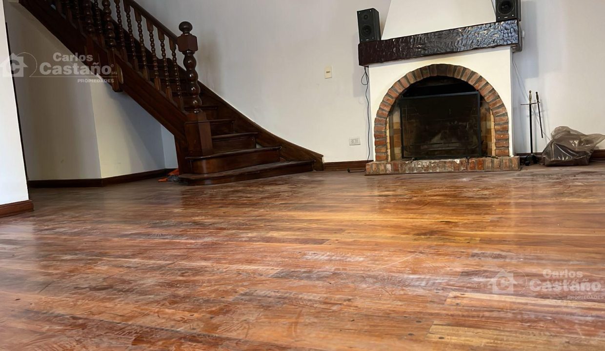 7317551_105256985861897015358791314689328165737281298983980057893578275568972763561163