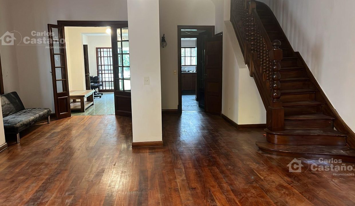 7317551_17198105526572373335808858017438682046962572801990144378163641552786765992564