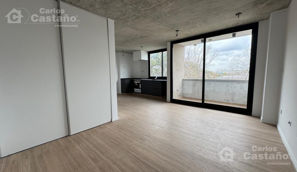 7321425_62511883960927969585978367275994391927031830578989187607908584548748381375174