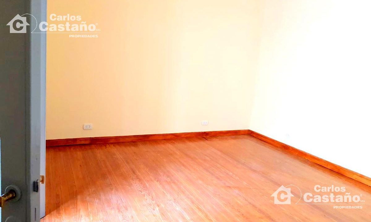 7340501_14876950545785376202789493900665555386343268416289883325137027770292646344484