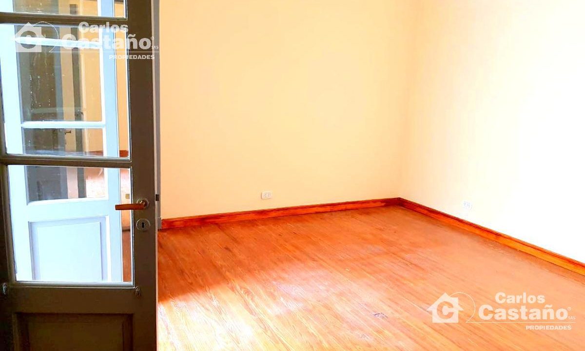 7340501_32802174896806773249111651872565528983600517486580552553638495938021520477255