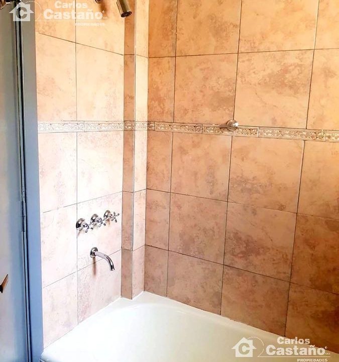 7340501_99796380937767044411305246253740940763181714034287001722644923284285259772200