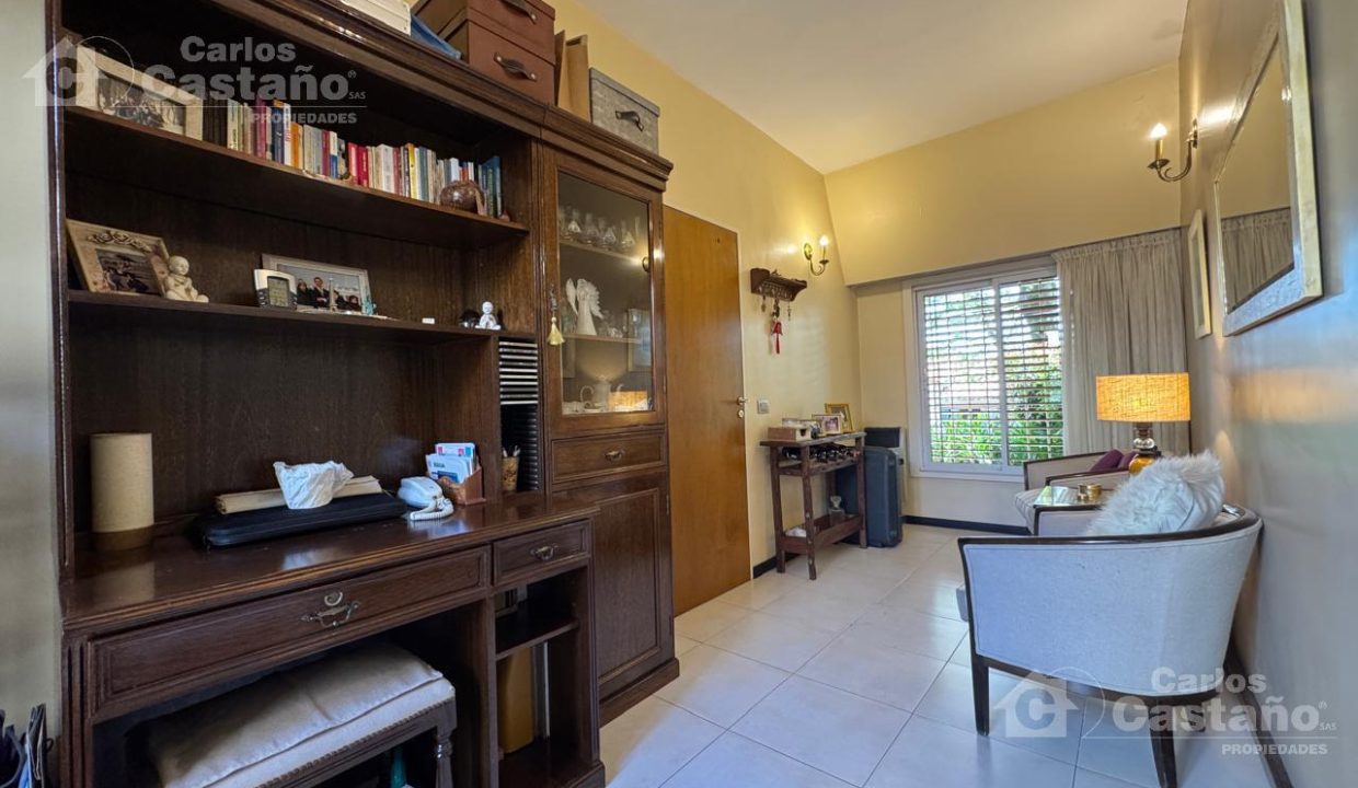 7341855_114486182478863647598373993282776635481194707119385112375732665010581208382794