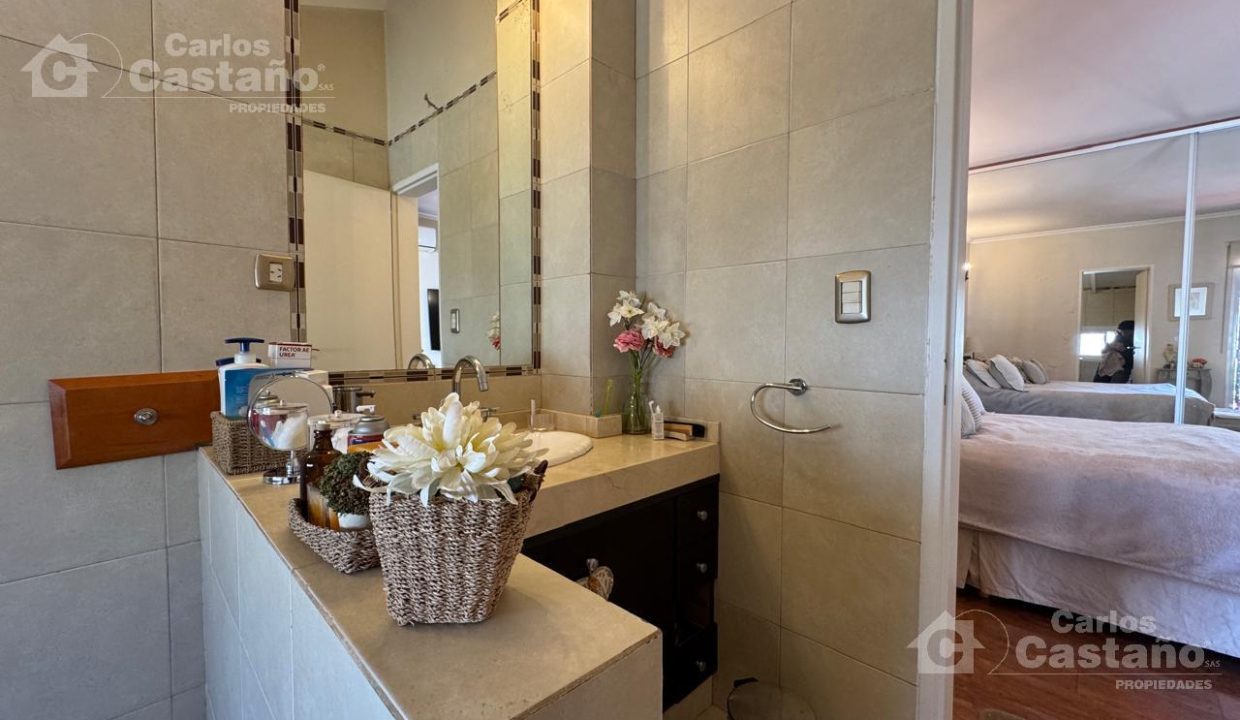 7341855_17887110852452590096244949039837128932635865446777888532287855610157025907784