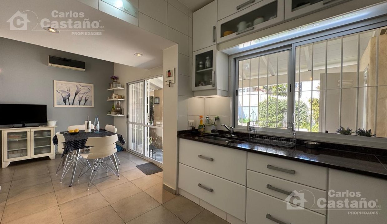 7341855_92299401887759865668087441006247163943809441966751446904712060533897885934913