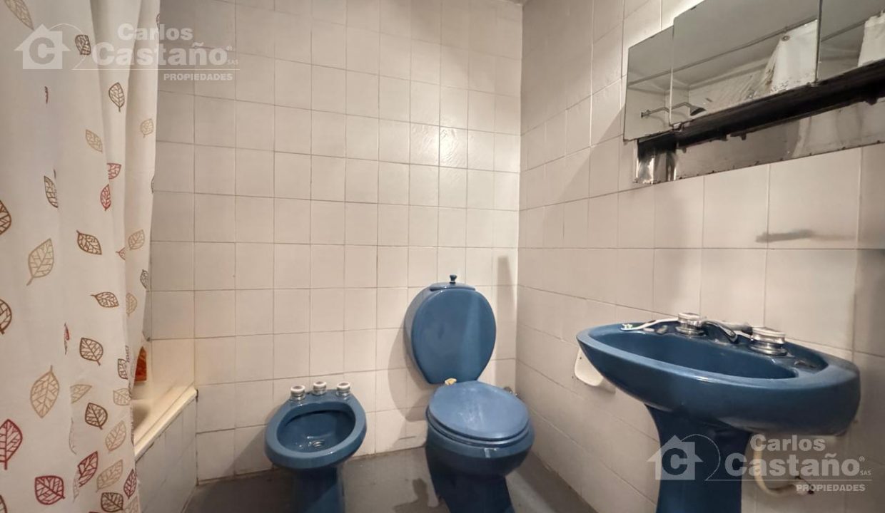 7343654_37509568562799195592191923246117546920058125885816796372774283399088035851372