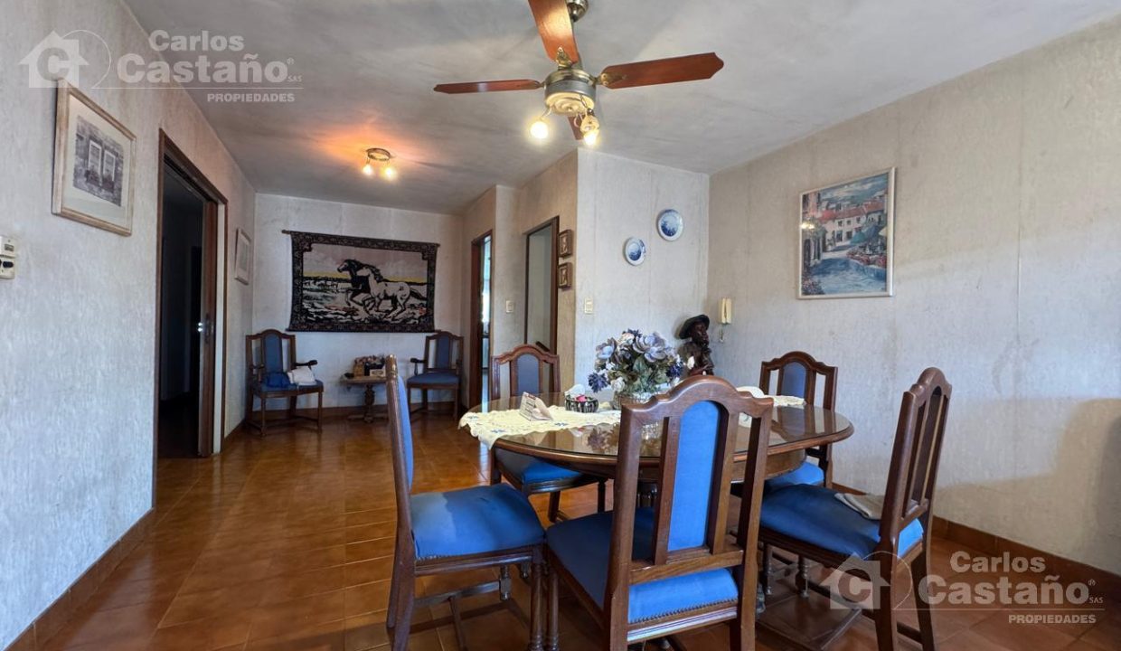 7343654_51678353992775951391556598012563720326433287632608678454845582642150847605792