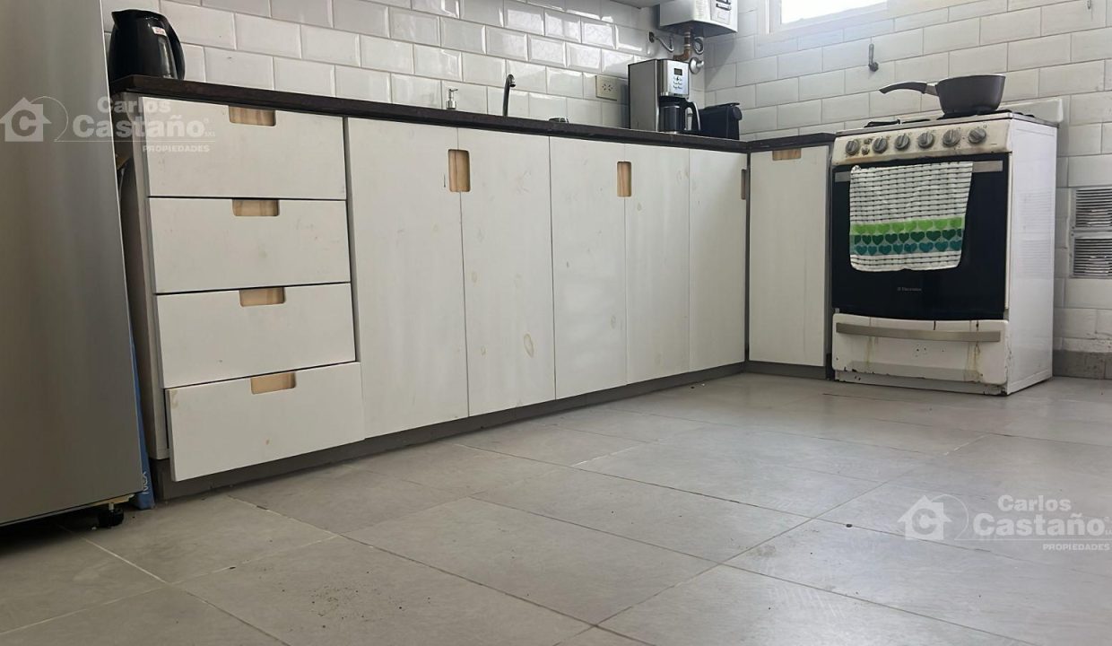 7353334_56017764980682813944212650923382604754664320949075871489857135476379835706878