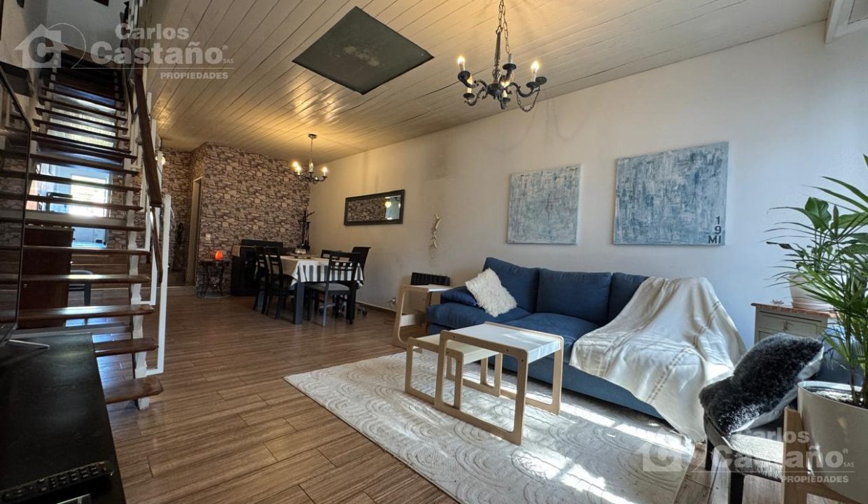 7370207_100854467408160347137863587702561691799556325670019862177007465377123131555021