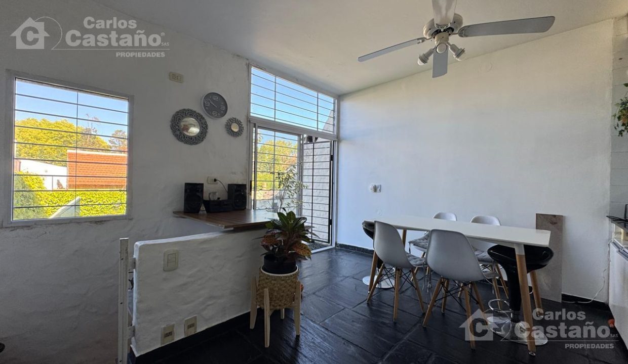 7370207_113782366850904870481435017700611236604180609805870475875300497927066902281181