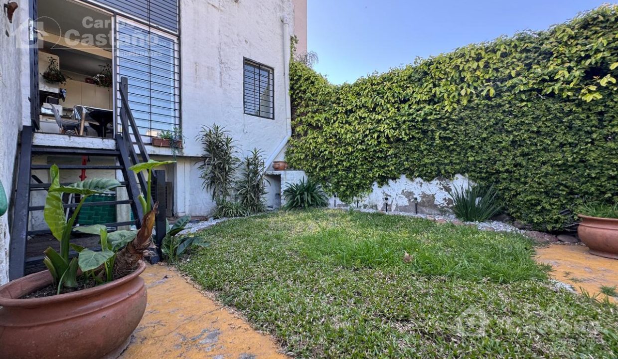 7370207_57093192091126332901674975071433882340503459048329334242210957475392383573932