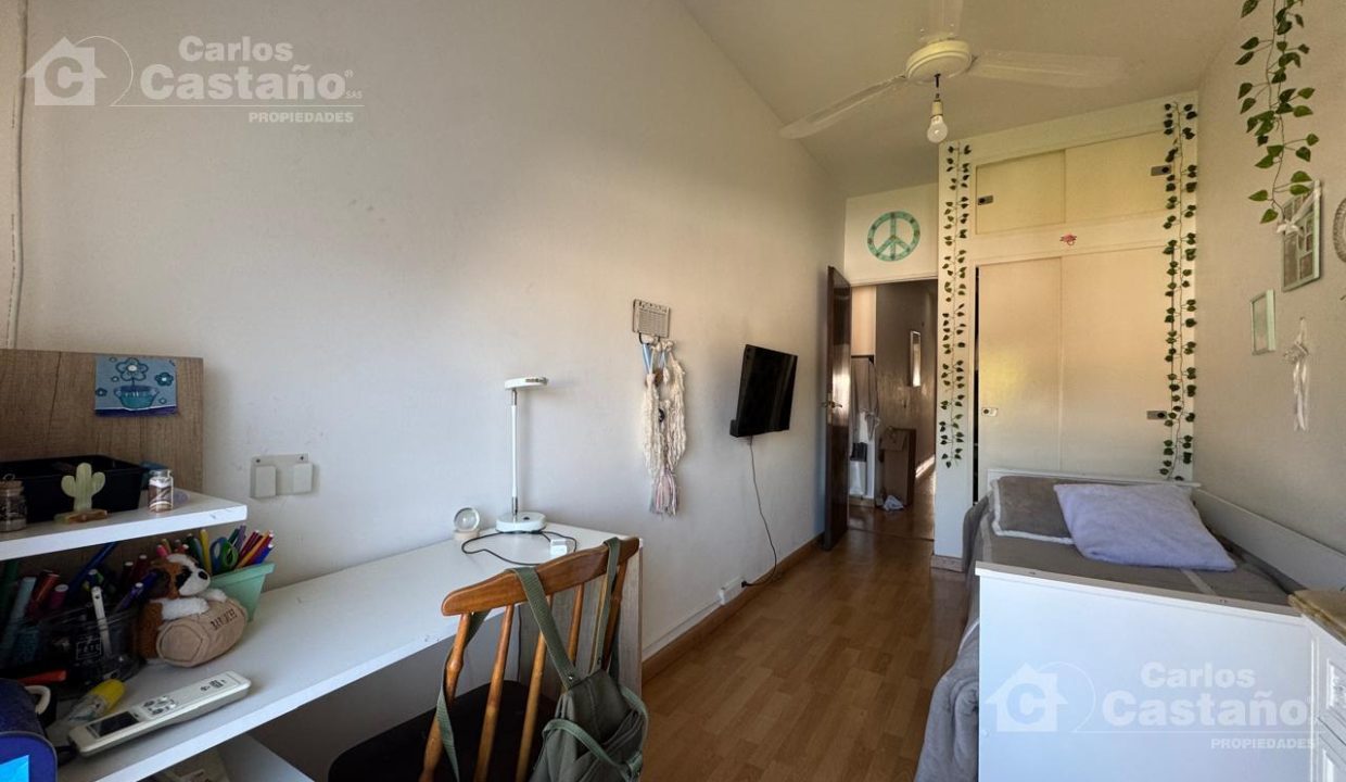 7370207_87031122388956644482801703325890059936579379854631711385429127470153467916712