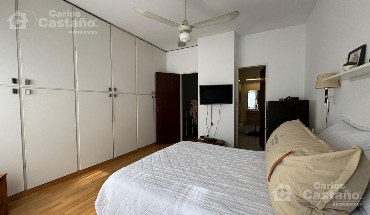 7370207_97319925964095237051045815656740335396915103747808049634798926498670733898425