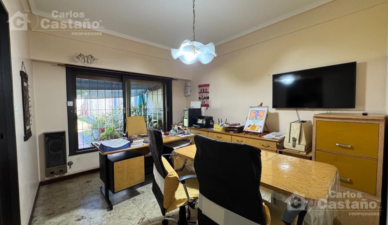 7375601_27139326473156661790394244397091885451700643771712900175726910817429983408415