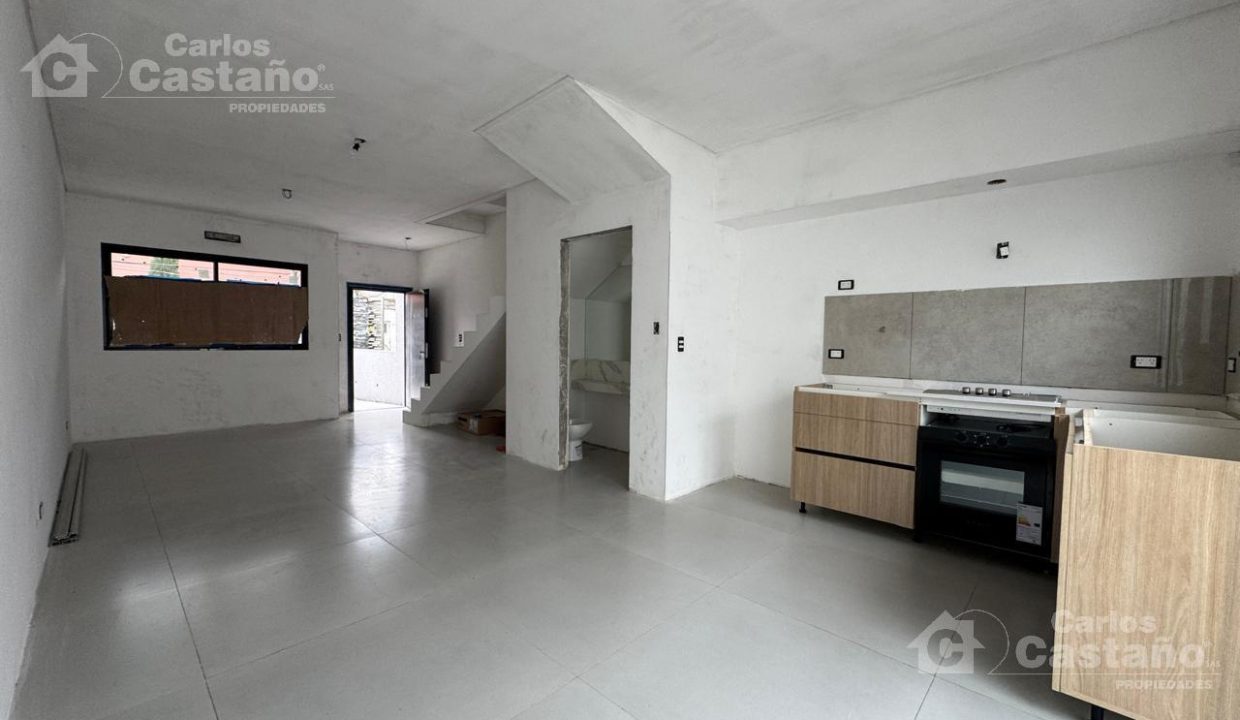 7381650_72287376589686822711538777676831663490409450067383762320040992194831526908789