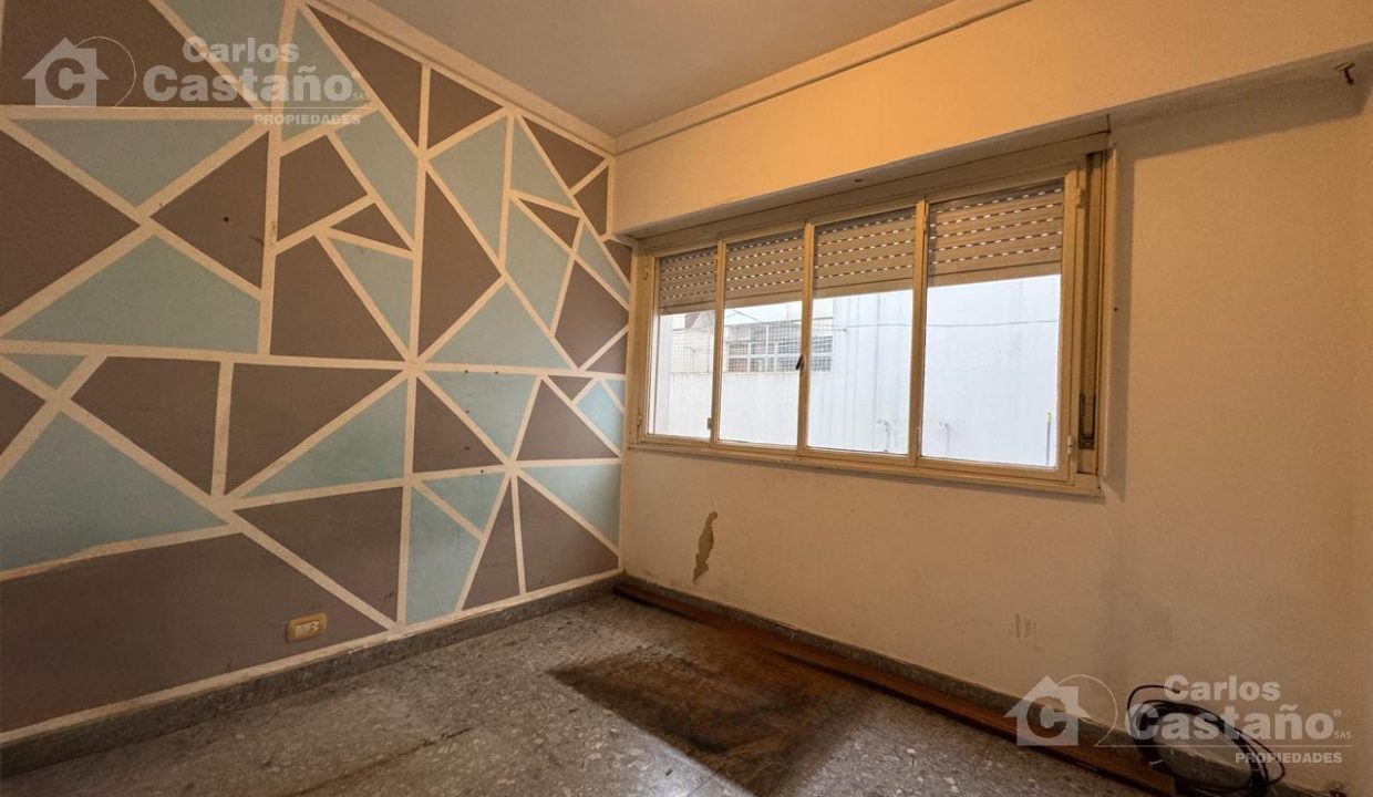 7381710_18890350739345980175272942995762654904499200828104115362024053533739567579838