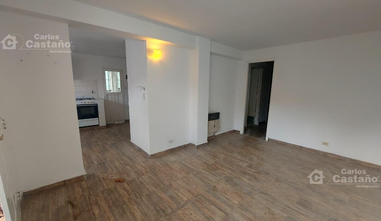 7382416_14200559669404094861181627879519987135892667342218666834539526176783003125548