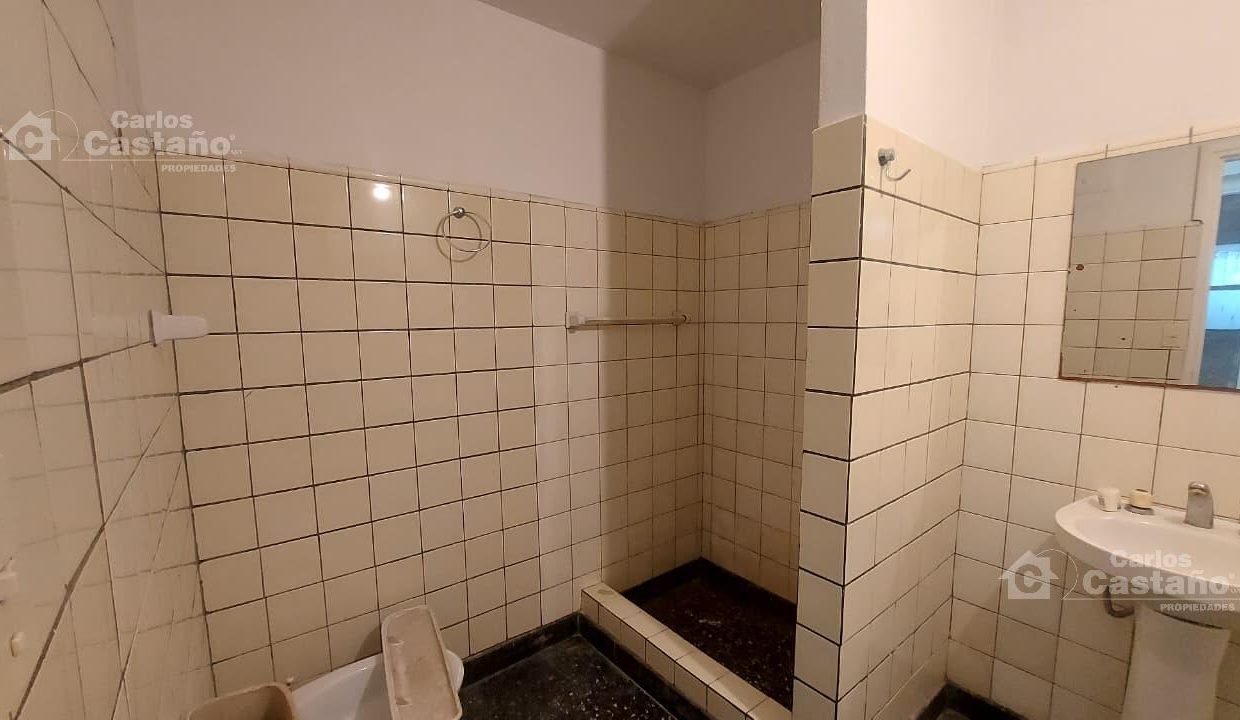 7382416_66108775645911009852308517445644655537781272262777469511632108323074206585097