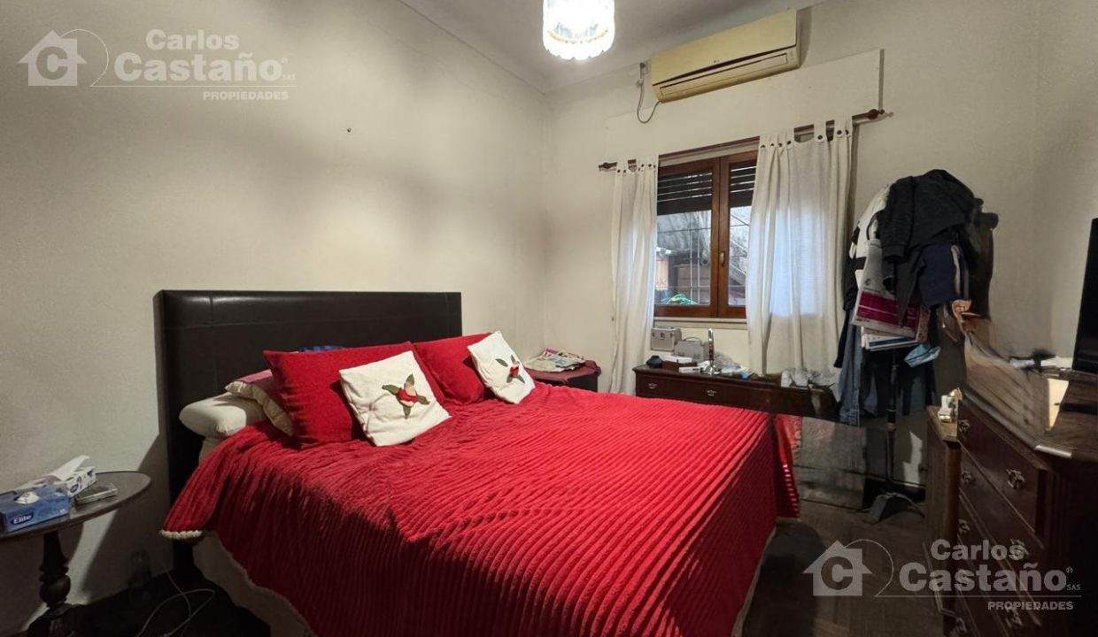 7382540_113366538947969755168320125476729248602966925776230698781413524994256191968245