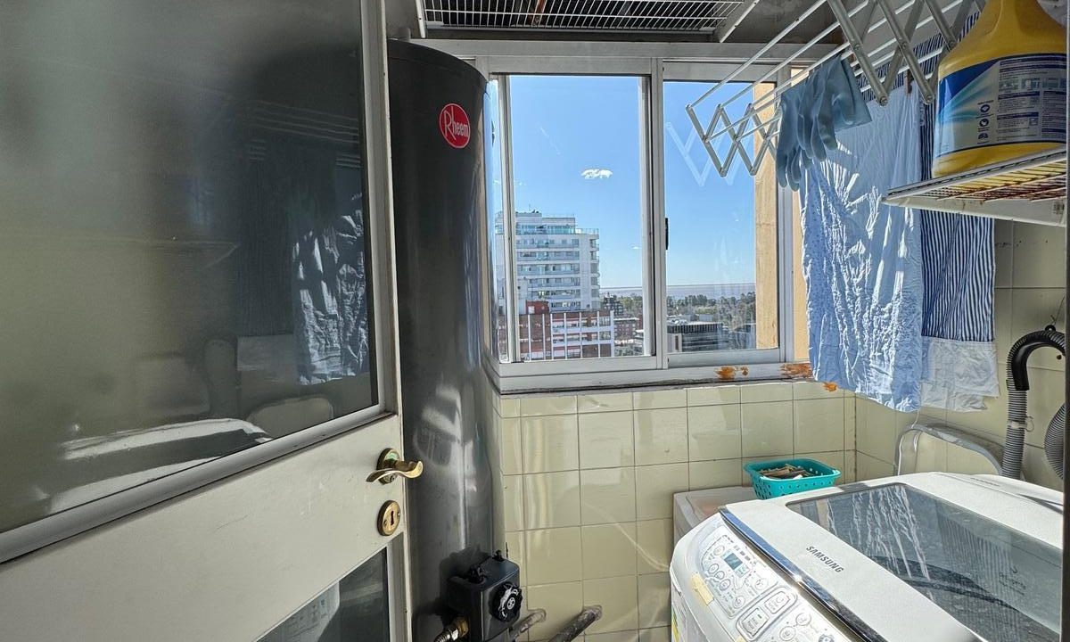 7383236_13984145874351734784188510107581431051887558151801132620271137359849860881971