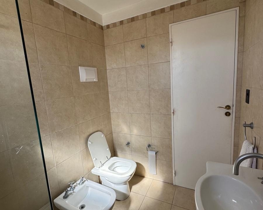 7383236_57433503022340538029099372558450334282220404176211582754180158711847973880851