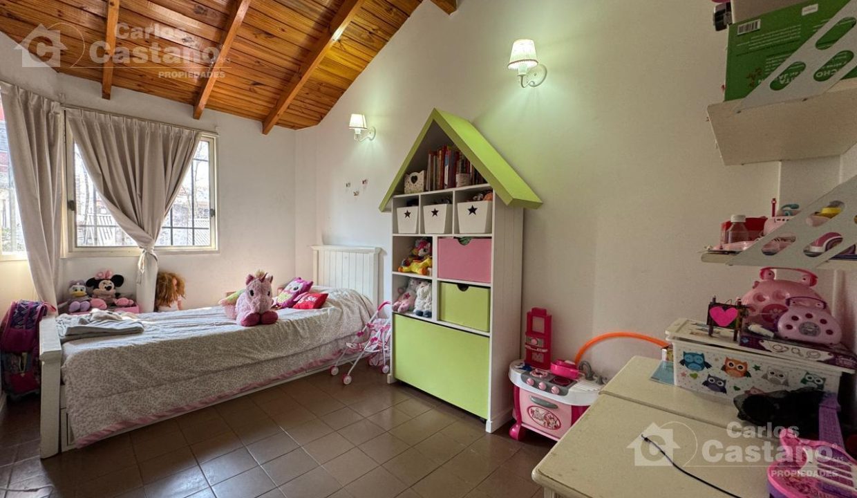 7383247_98001318843852172963747788460964090655638558957926496676417465572800079522216