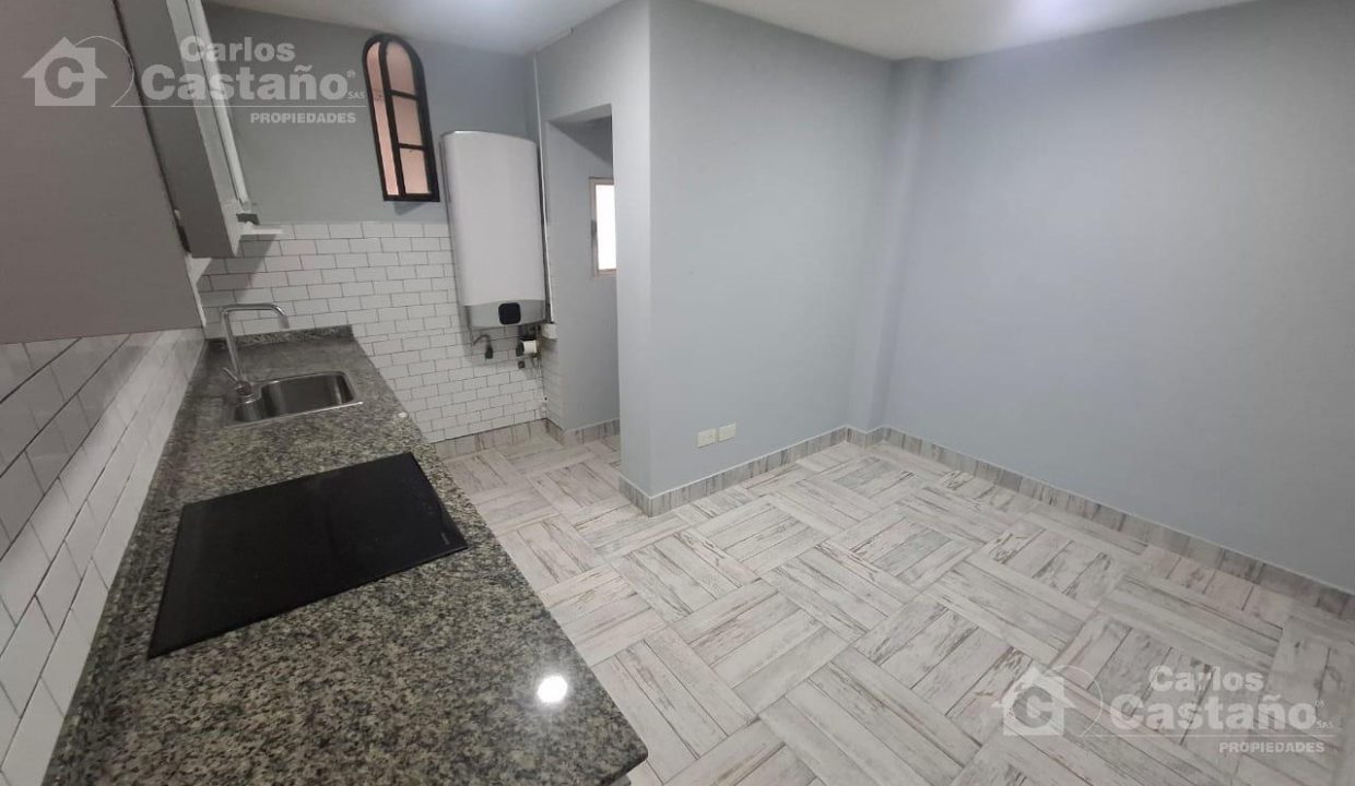 7383410_22858486495258546521905109385778207728075484443160986253819791519442808665298